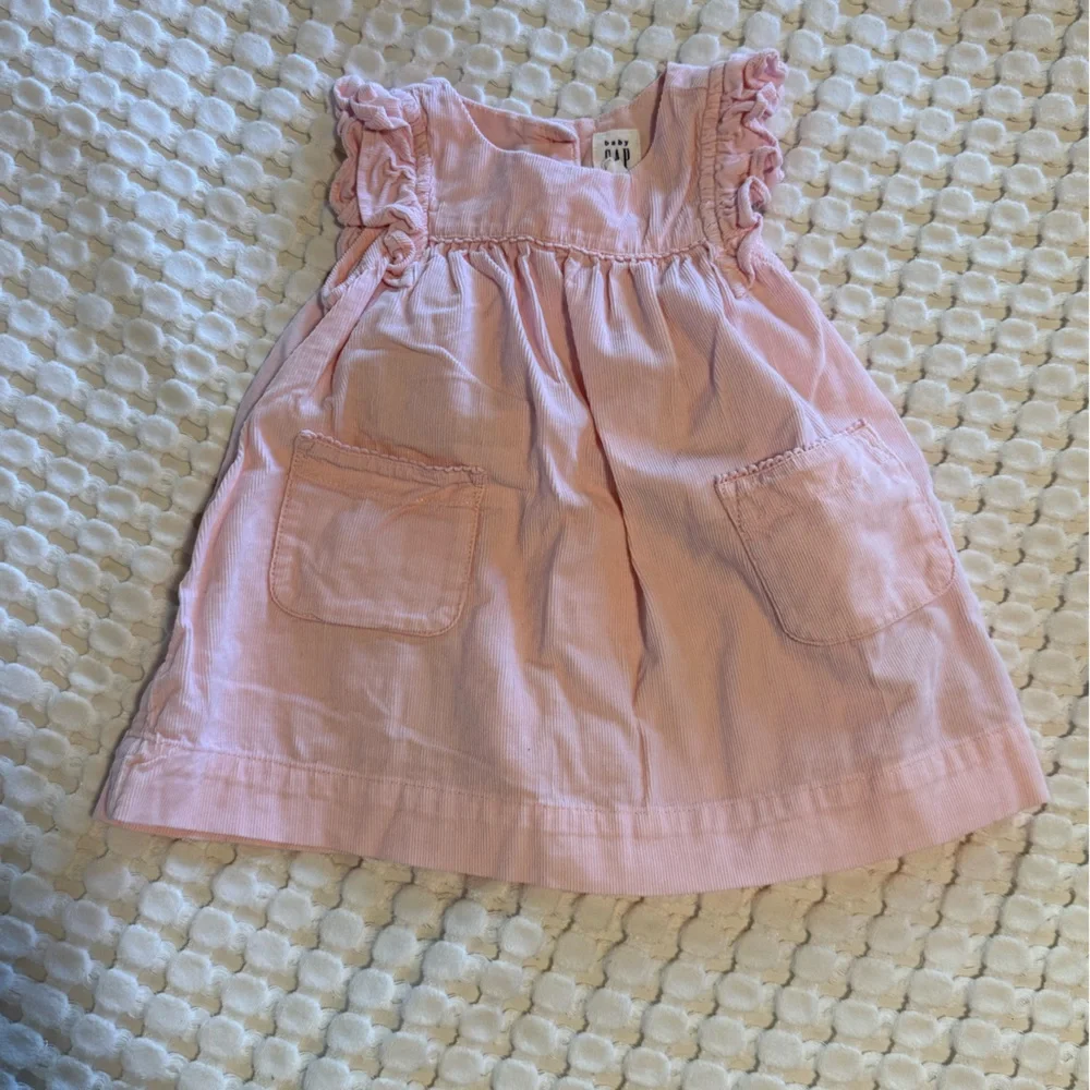 Baby gap‎ 3-6month corduroy dress